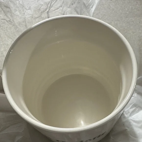 2 pc Threshold Te Quiero" Stoneware Mug – 16 oz | Gold Foil Heart Detail - Picture 5 of 5